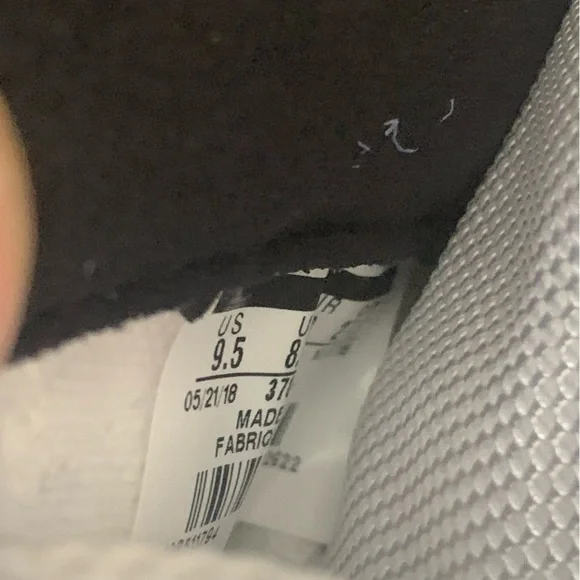 Jordan 11 Concords - Picture 3 of 3